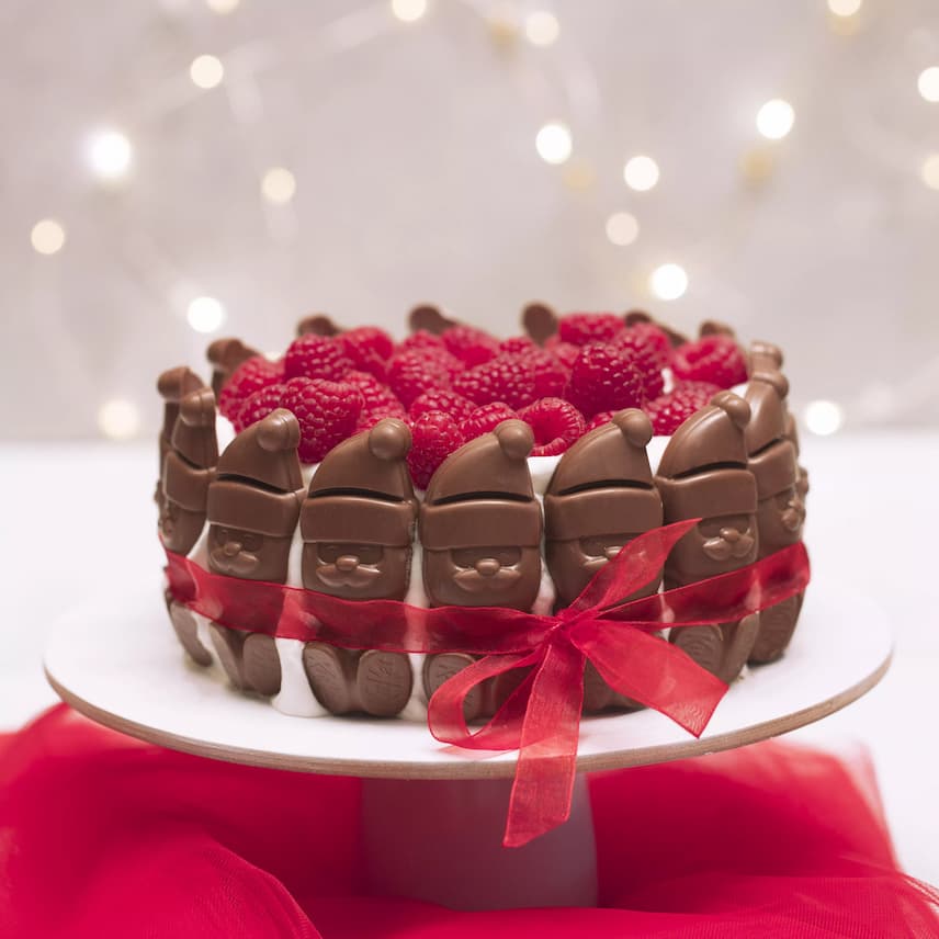 kitkat santa snowy cake